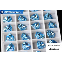 Austrian 4706 Trilliant Aquamarine 12mm
